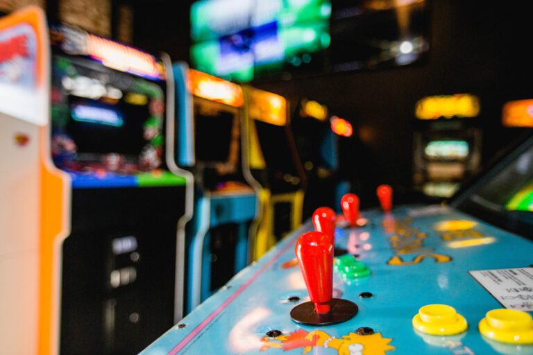 Kansas City – Up-Down Arcade Bar